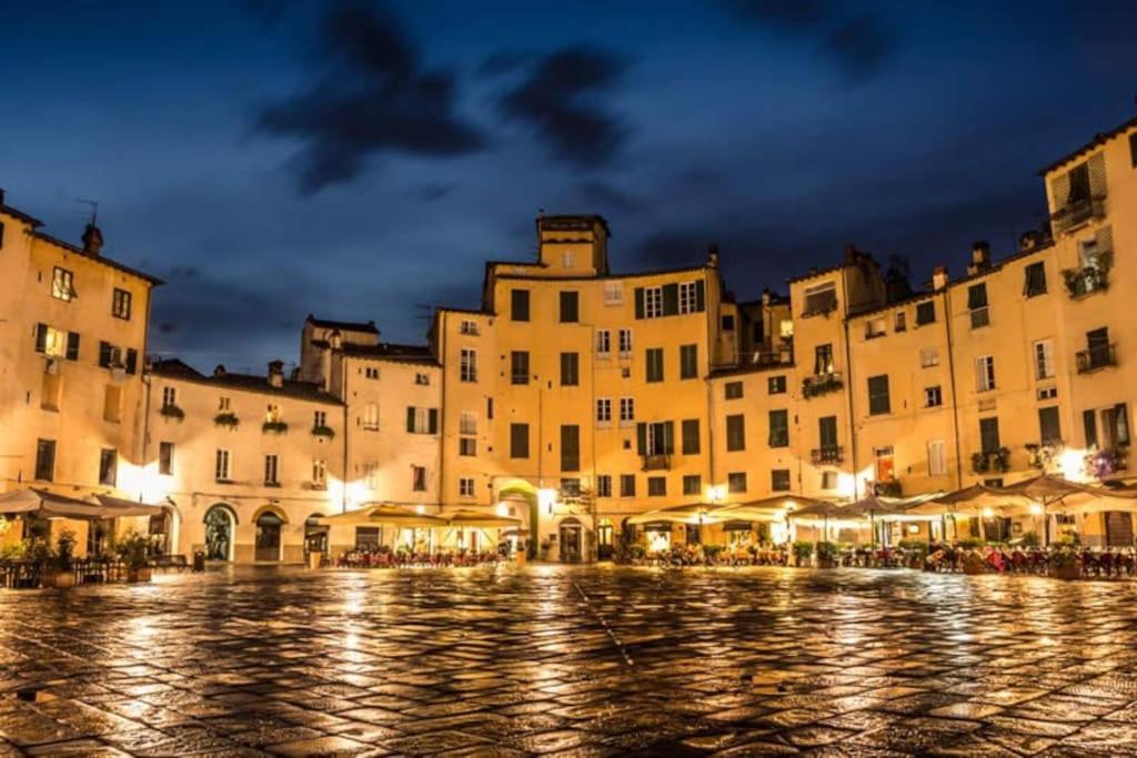 Casa San Paolino Dentro Le MuraElegant Flat Wifi E Selfcheckin Lucca Exterior photo