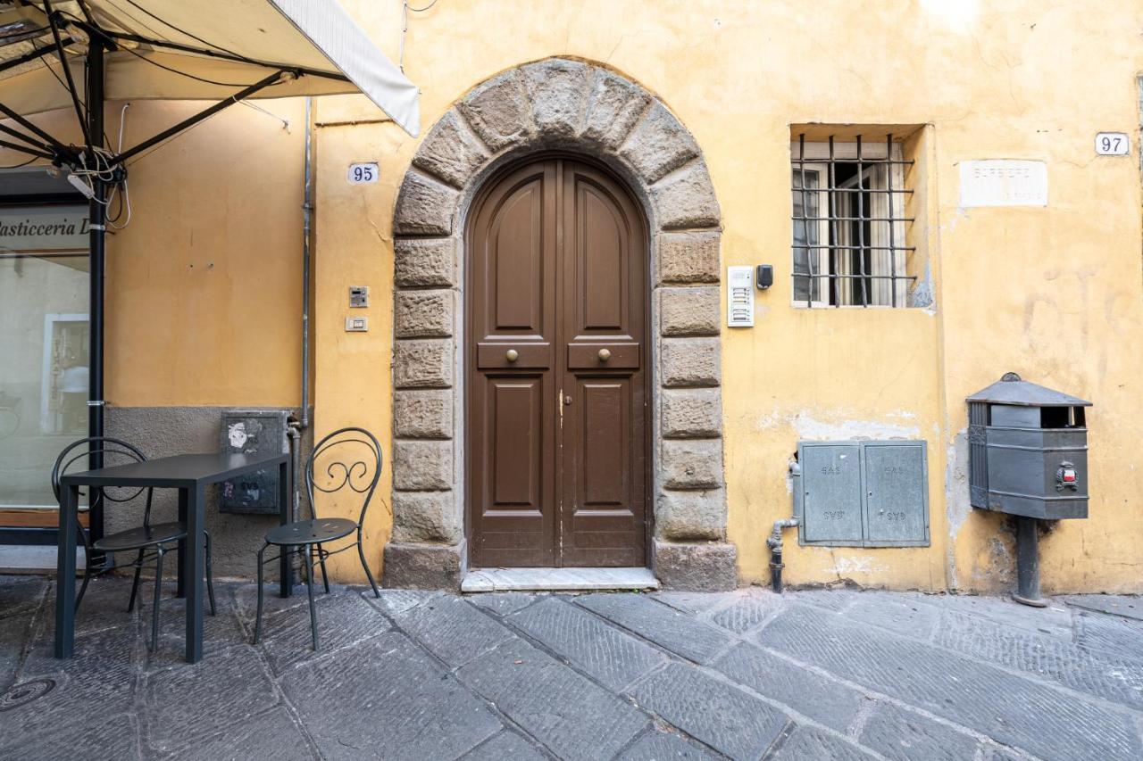 Casa San Paolino Dentro Le MuraElegant Flat Wifi E Selfcheckin Lucca Exterior photo