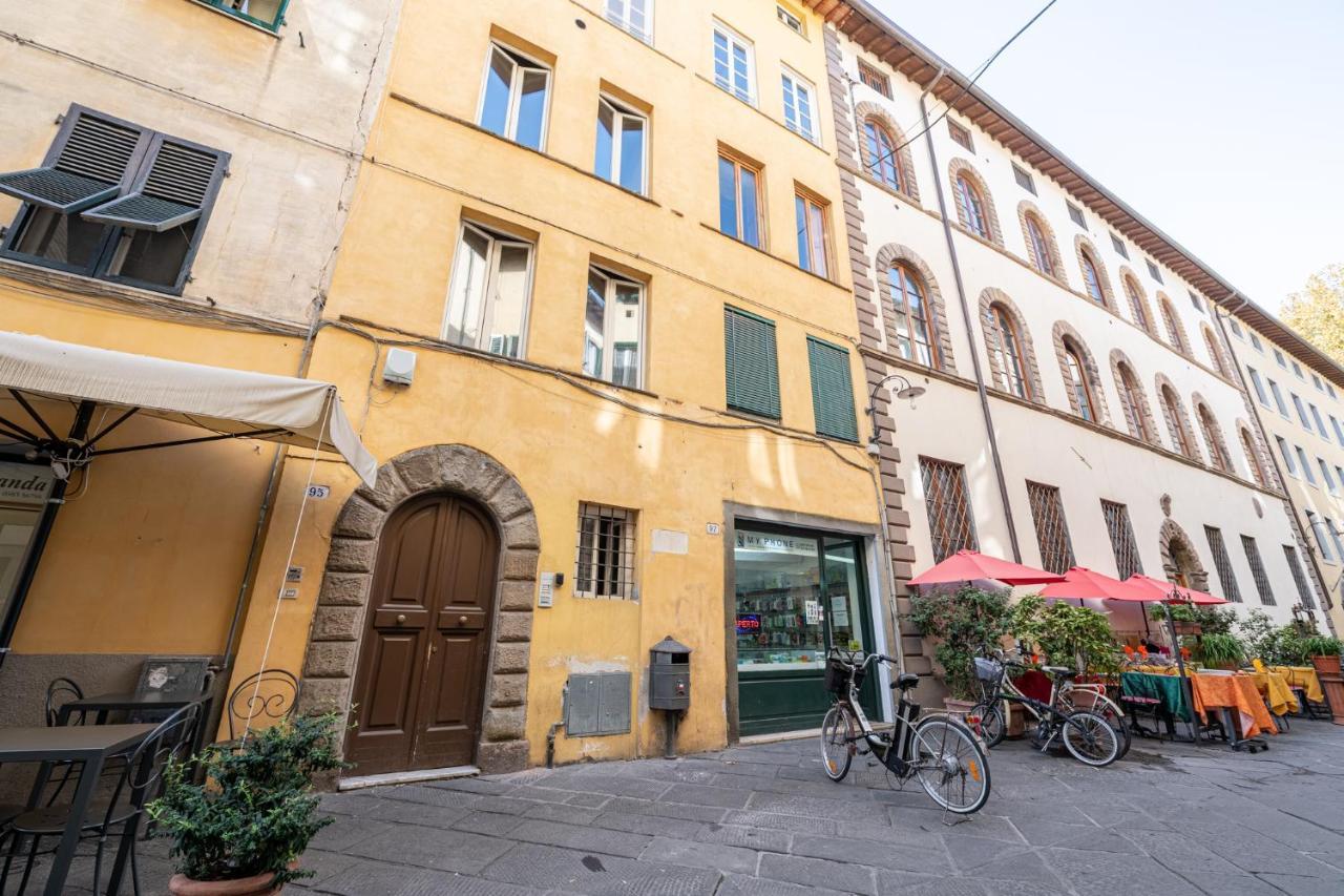 Casa San Paolino Dentro Le MuraElegant Flat Wifi E Selfcheckin Lucca Exterior photo